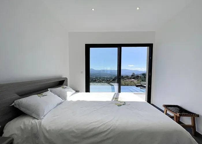 Villa Panoramique Alata